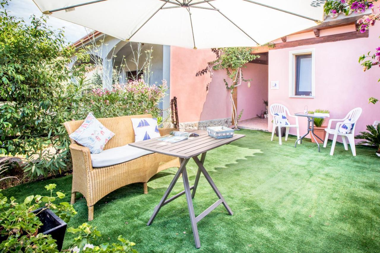 B&B La Vela Chia Zewnętrze zdjęcie